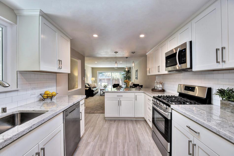 A Huge Space To Find Countertops
